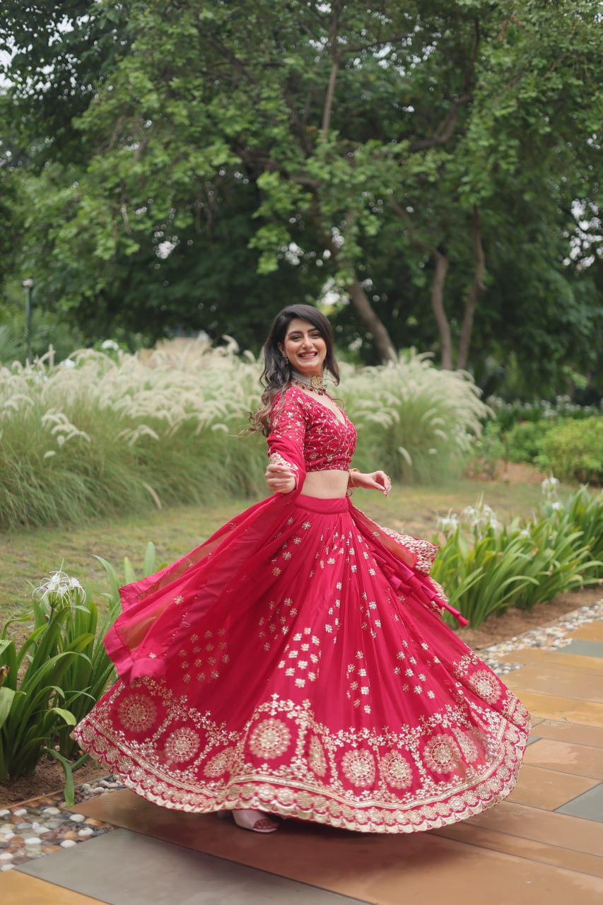 LEHENGA CHOLI