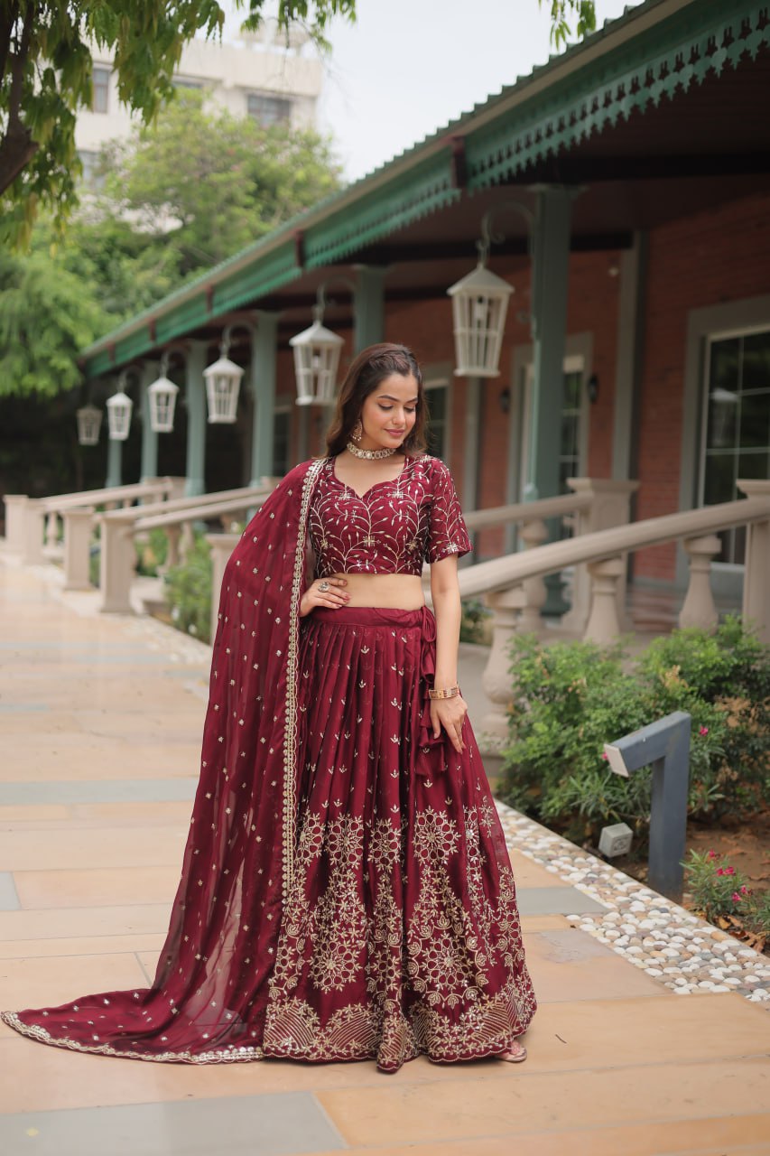 LEHENGA CHOLI