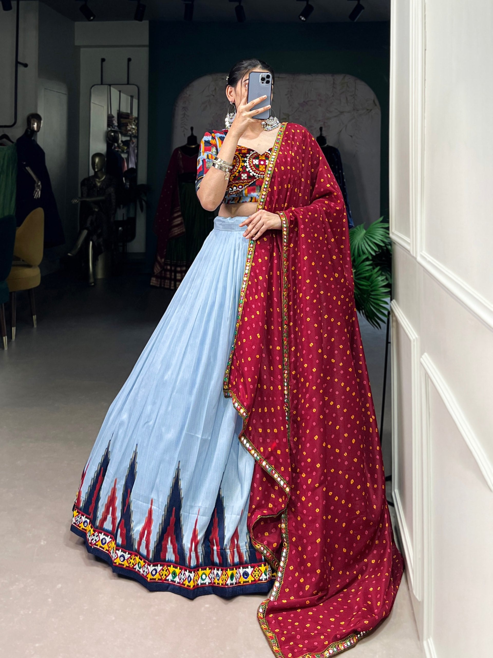 Dola Silk Print With Foil Work And Original Mirror Gamthi Lace Border Chaniya Choli