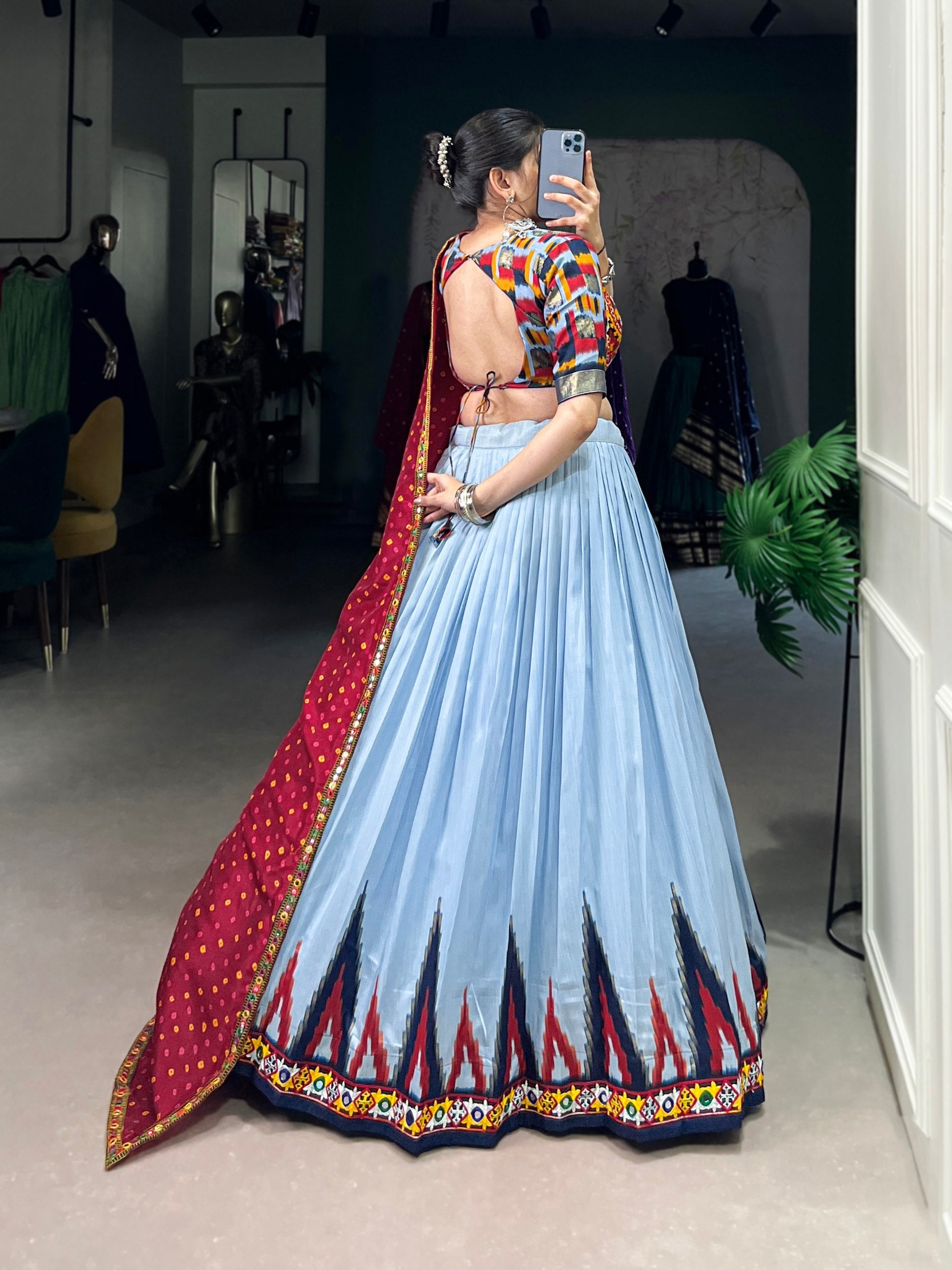 Dola Silk Print With Foil Work And Original Mirror Gamthi Lace Border Chaniya Choli