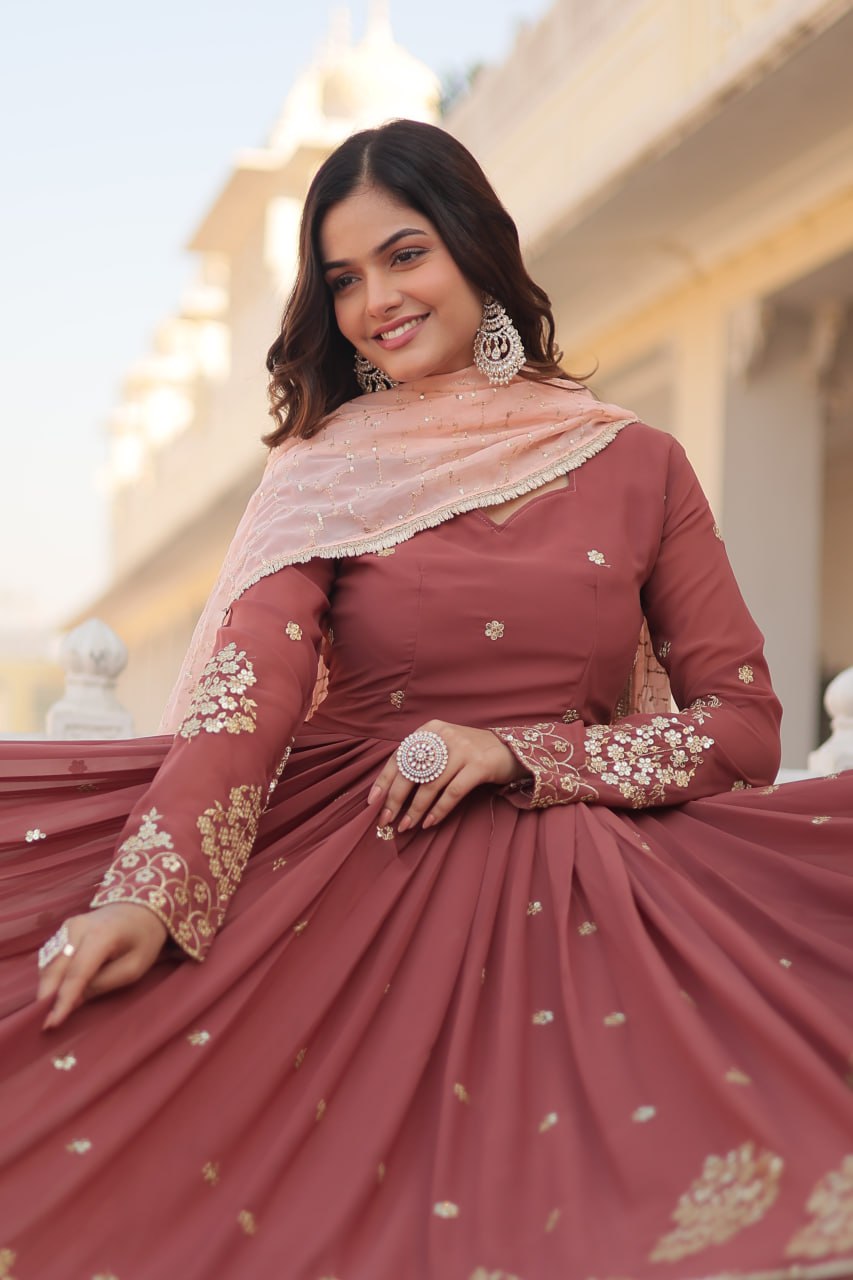 PREMIUM DESIGNER READYMADE GOWN COLLECTIONS.