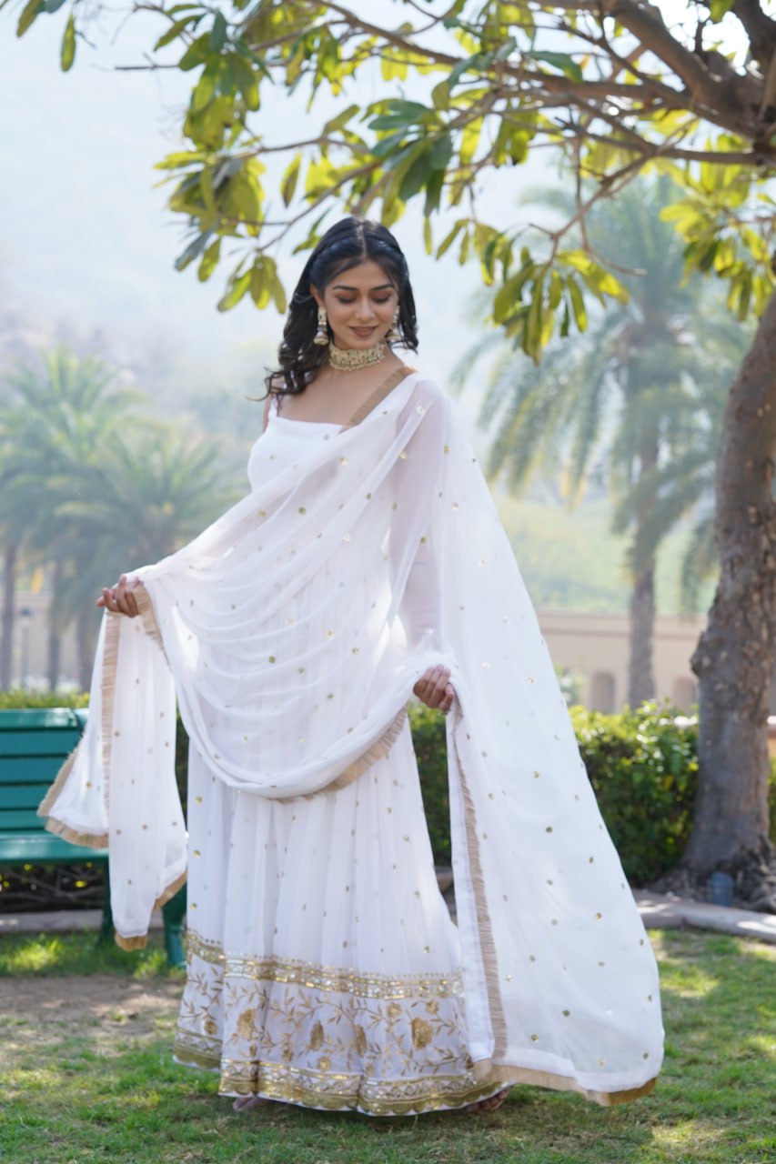 WHITE COLORED PREMIUM DESIGNER READYMADE GOWN COLLECTIONS