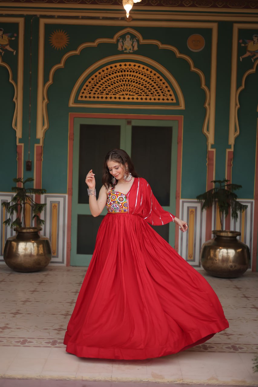 EXCLUSIVE TRENDY LOOK NAVRATRI COLLECTIONS-2024